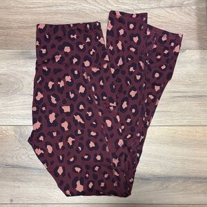 Wild Fable Leopard Print Leggings - Brown and Pink